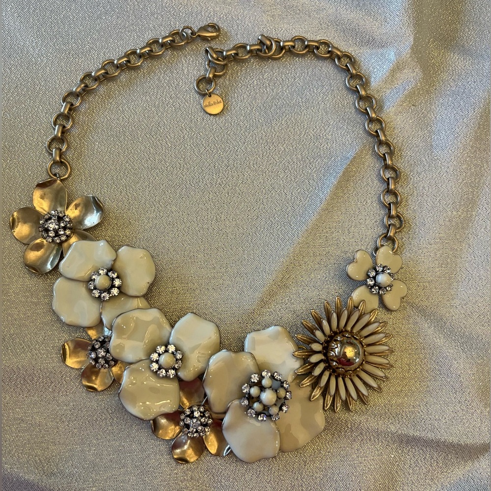 Stella and Dot Bloom Necklace